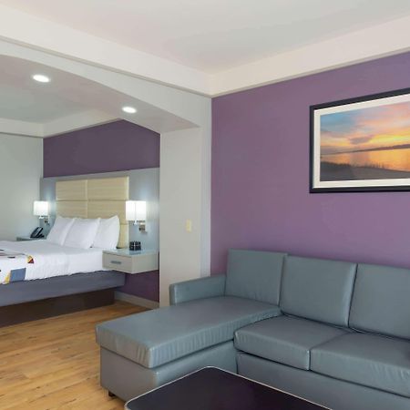 La Quinta By Wyndham Mobile - Daphne Hotel Eksteriør billede
