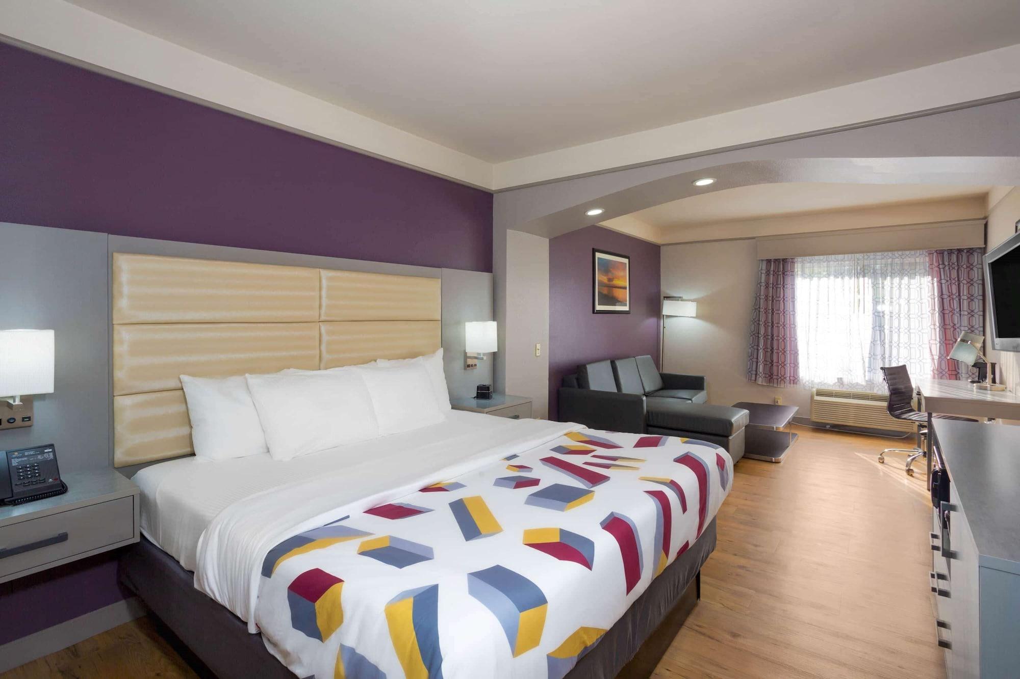 La Quinta By Wyndham Mobile - Daphne Hotel Eksteriør billede