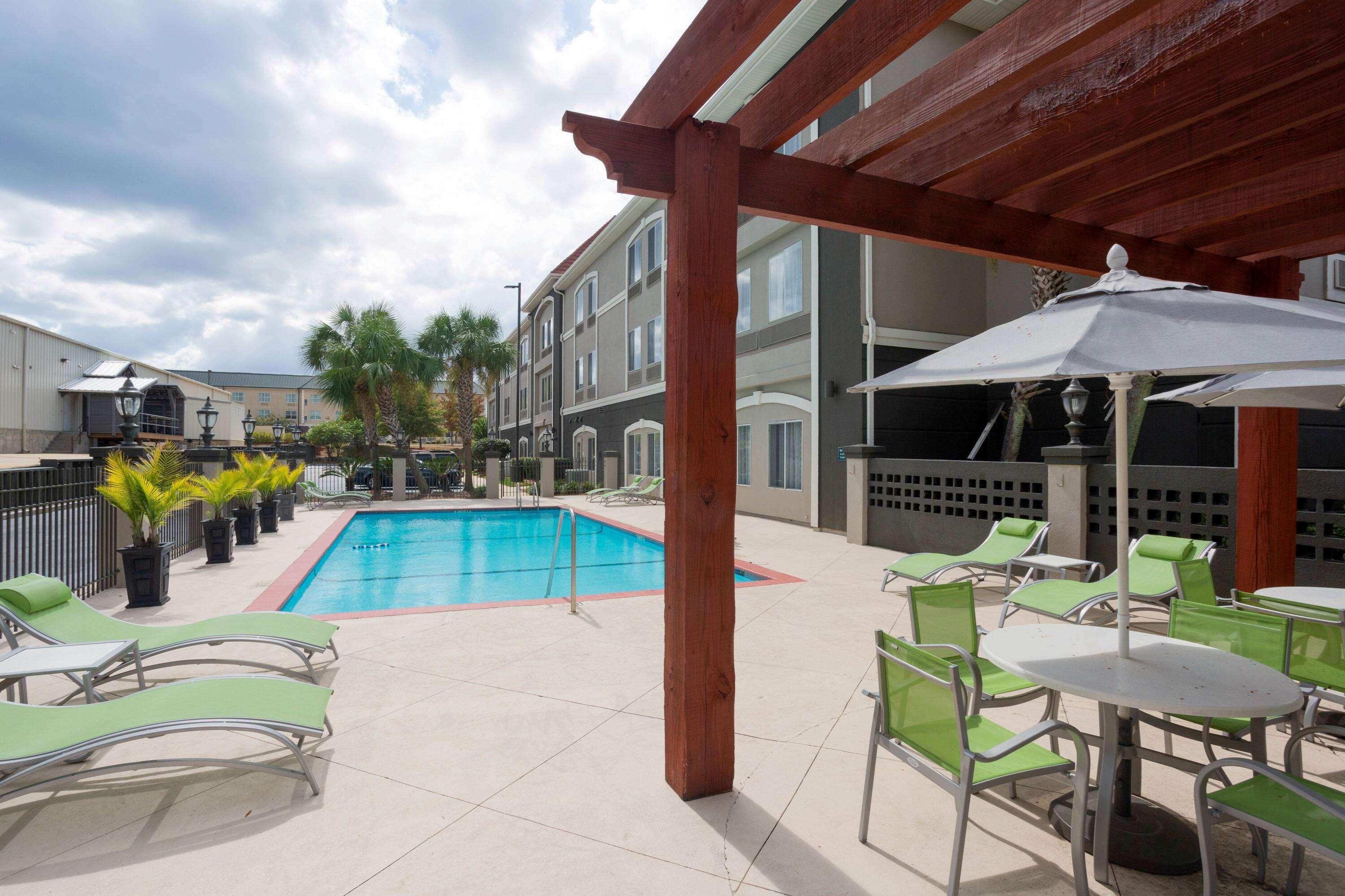 La Quinta By Wyndham Mobile - Daphne Hotel Eksteriør billede